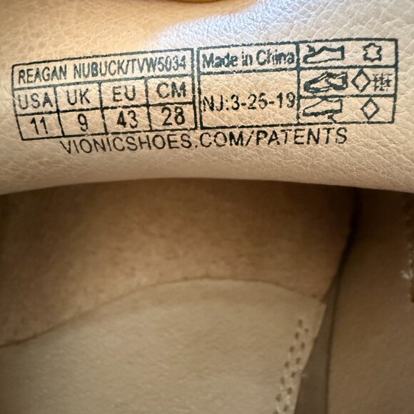 Vionic 'Reagan'  Brown Nubuck Tassled Mules NWOB Sz11 - Picture 9 of 9